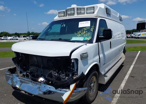 2016 Chevrolet Express G3500 Diesel z USA, uszkodzony, nr VIN 1GBZGHCL6G1138190